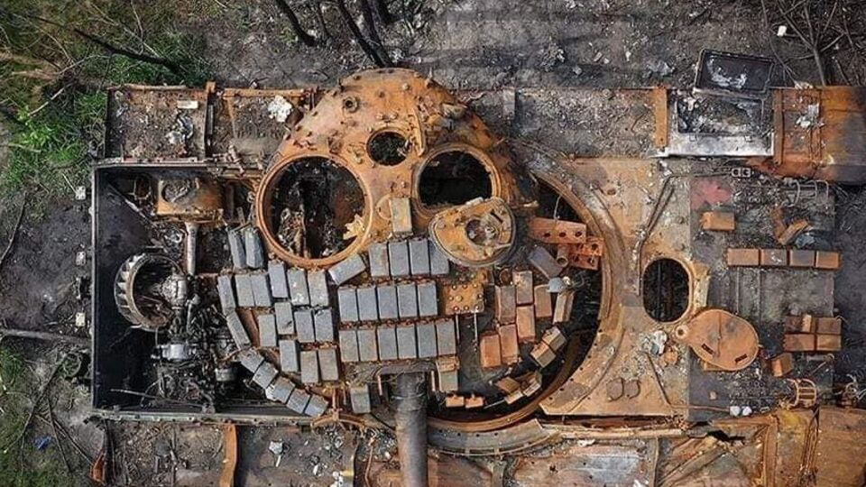 Російська окупаційна армія зазнає серйозних втрат в Україні і в підсумку не може виконати поставлені перед нею завдання