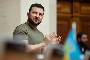 Зеленський: Після всього, що окупанти наробили в Україні, може бути лише одне ставлення до Росії – як до держави-терориста