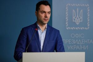 Арестович поделился воспоминаниями о первом дне войны