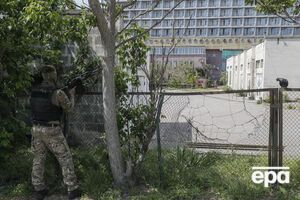 Окупант заявив, що їхня "шваль" втекла після перших двох обстрілів"
