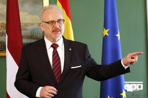 Левітс: Ті, хто підтримує російську агресію, мають утратити дозволи на проживання в Латвії