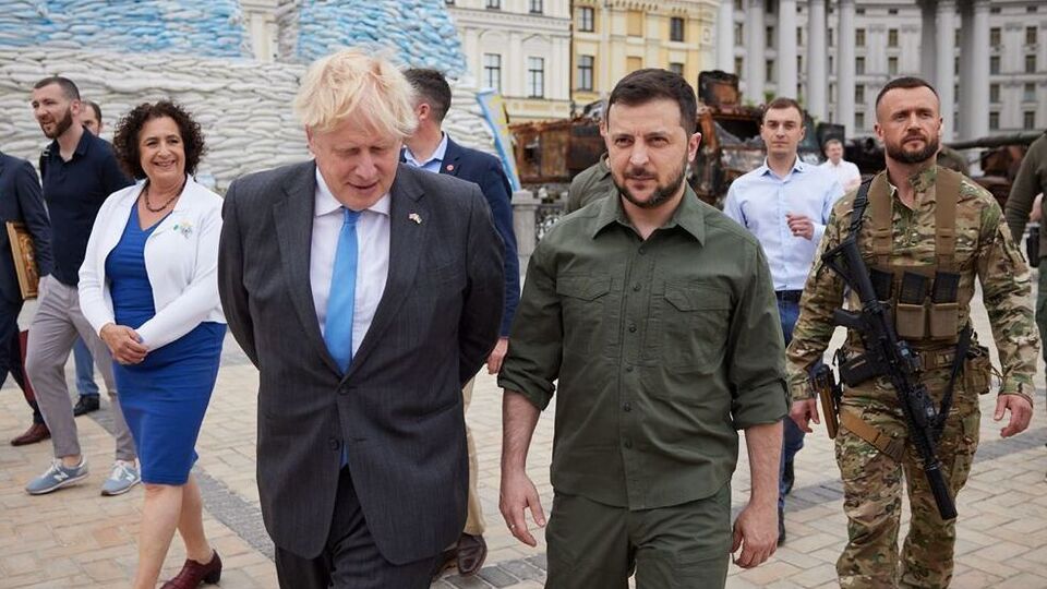 Симмонс: Джонсон еще не ушел. Он все еще наш премьер-министр