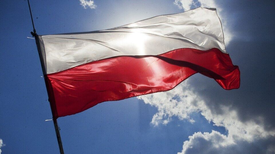 Польша работает над решением, отметил замглавы МИД