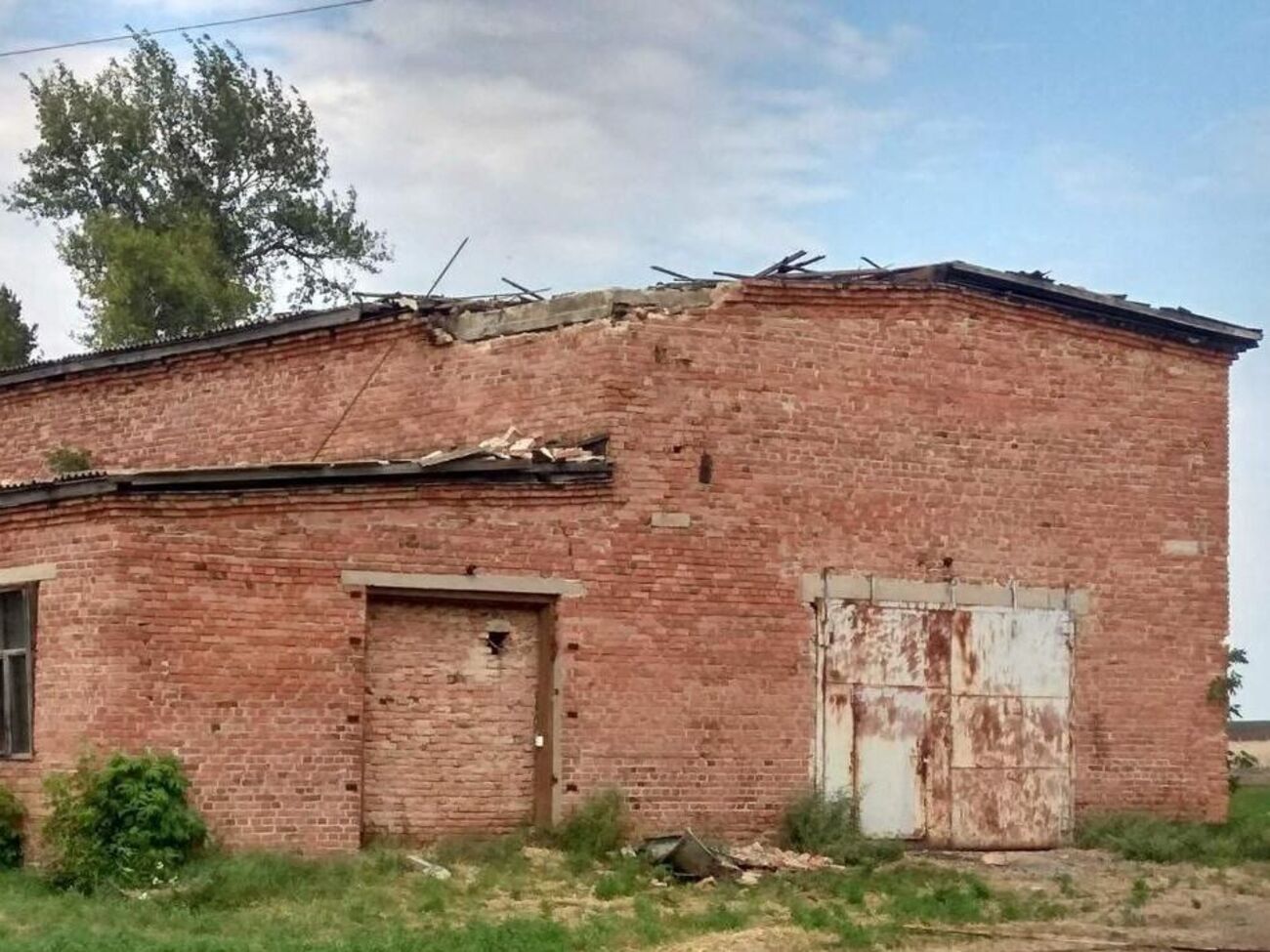 Россияне лупили по Юнаковской общине из минометов и ствольной артиллерии, отметил Живицкий
