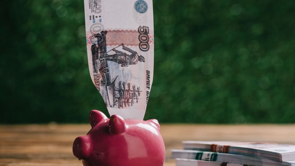В случае отказа получать зарплату в рублях медикам дают временное разрешение на работу, отметили в украинской разведке