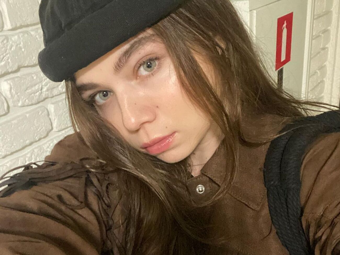 Схожа:&nbsp;Пожалуйста, не молчи