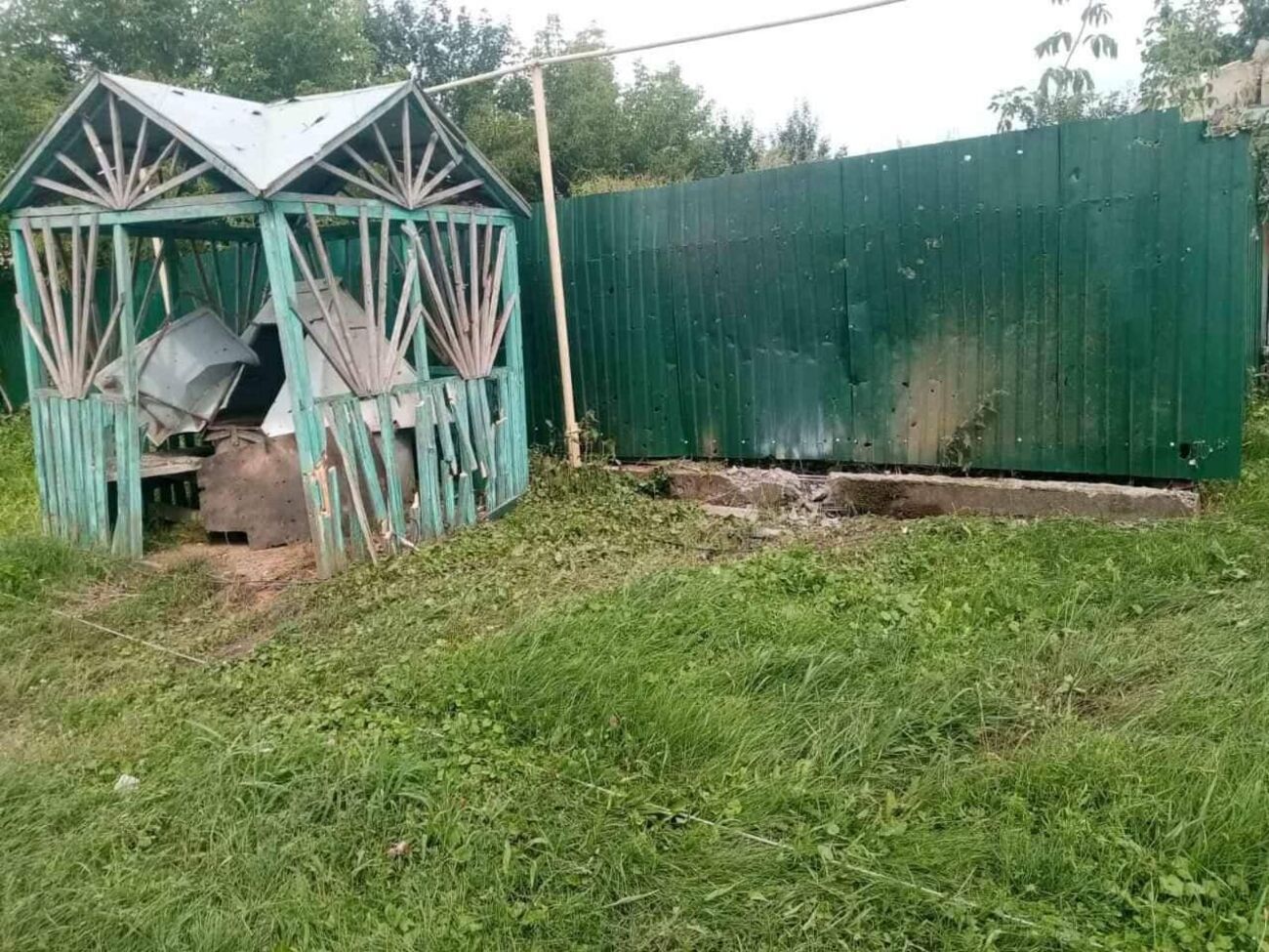 За день 14 августа российские оккупационные войска совершили 11 обстрелов территории Сумской области, отметил Живицкий