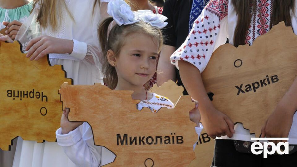 ЮНІСЕФ зупиняє приймати заявки на допомогу для внутрішньо переміщених осіб в Україні