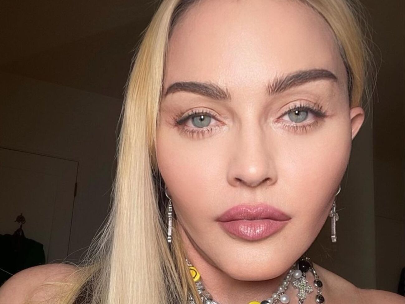 Мадонна:&nbsp;Это почти мой день рождения. Отправьте мне подарки