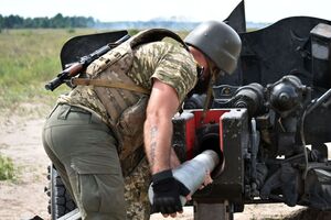 Українські військові продовжують знищувати особовий склад і техніку ворога