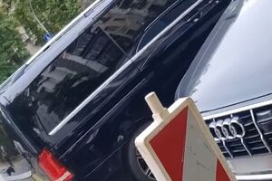 В материале Bihus.info упоминаются Audi (на скриншоте) и Jaguar