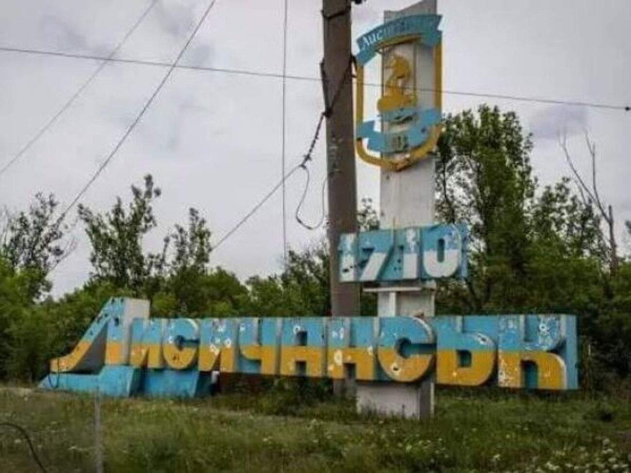 В Лисичанске почти сотня "кульков" не рядовых солдат 2-го армейского корпуса, отметил Гайдай