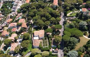 Один із курортів на півдні Франції журналісти порівнюють із Конча-Заспою