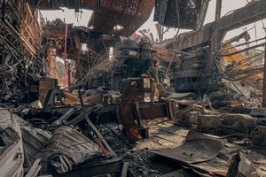 Андрющенко: Мариуполь заплатил высокую цену за всю страну