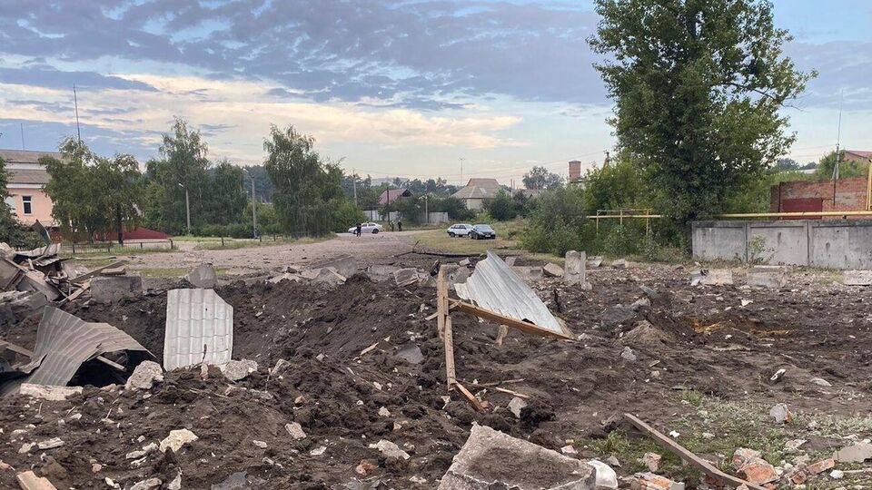 В результате попадания снаряда оккупантов по объекту критической инфраструктуры в Богодухове потерпевших нет, отметили в полиции Харьковской области