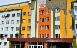 По данным ГБР, россияне обстреливали больницу из танков Т-72 и Т-80