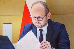 Польша планирует ограничить выдачу виз россиянам