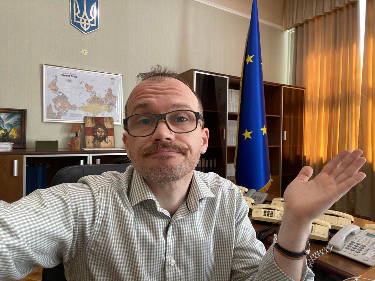 Война диктует новые сложные условия, поэтому в Минюсте начались сокращения