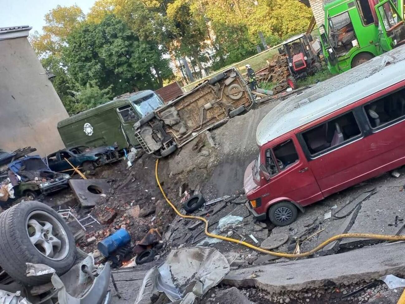 Окупанти завдали ударів по двох районах Харкова
