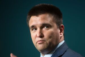 Климкин: В России одни шаманы сидят в сумасшедших домах, а другие шаманы там в почете