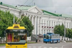 Жители города могут просить водителя сделать остановку – мэр