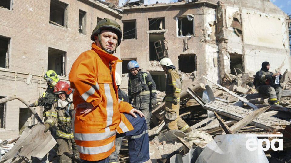 Окупанти не змогли взяти Харків, але обстрілюють місто щодня