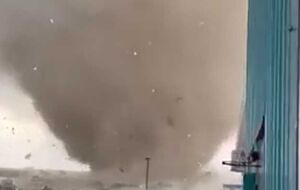 На півострів налетів смерч заввишки з багатоповерхівку