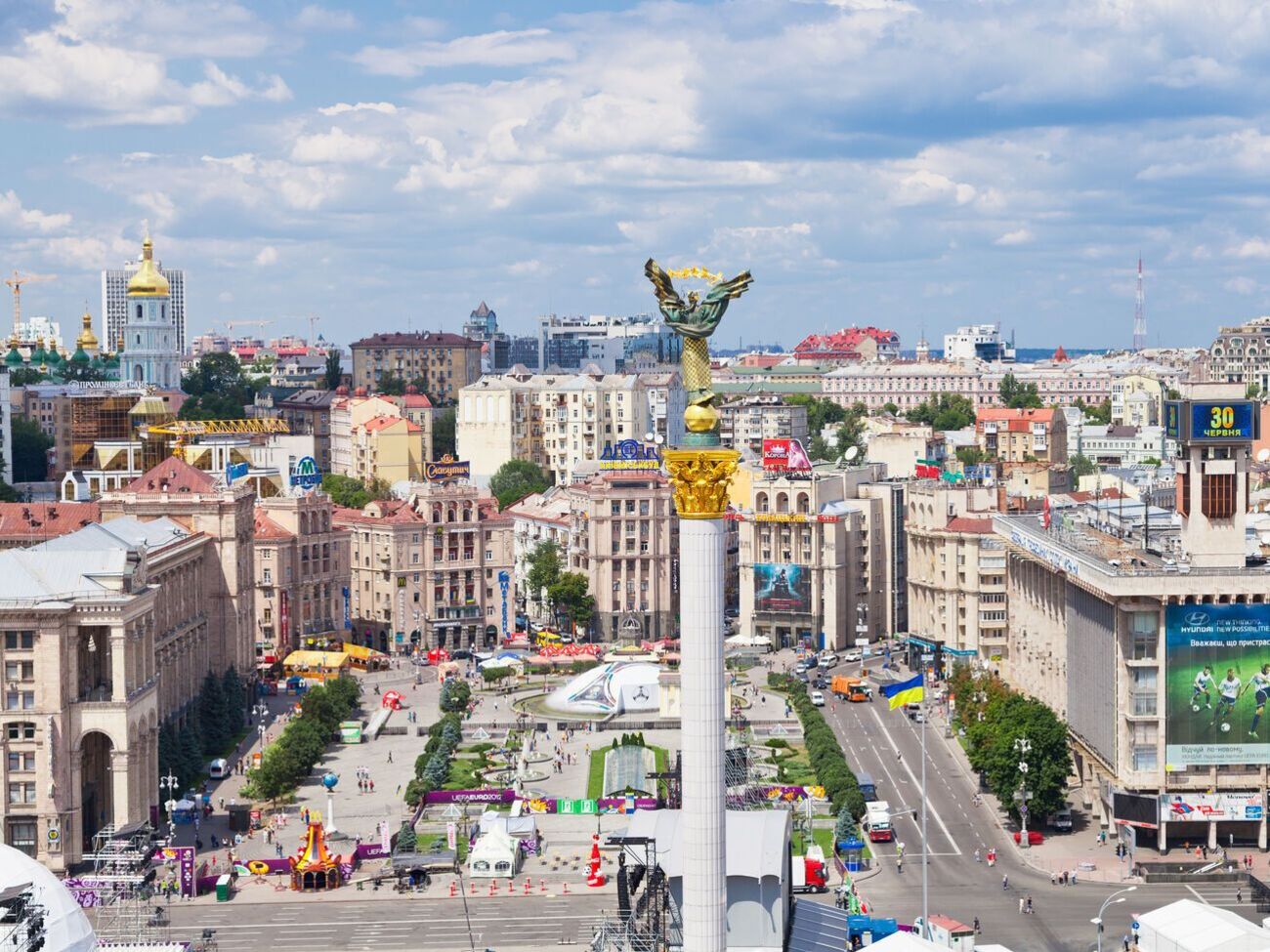 В посвященном Дню Независимости Украины плейлисте можно не только послушать качественную музыку, но и задонатить $24 в поддержку врачей