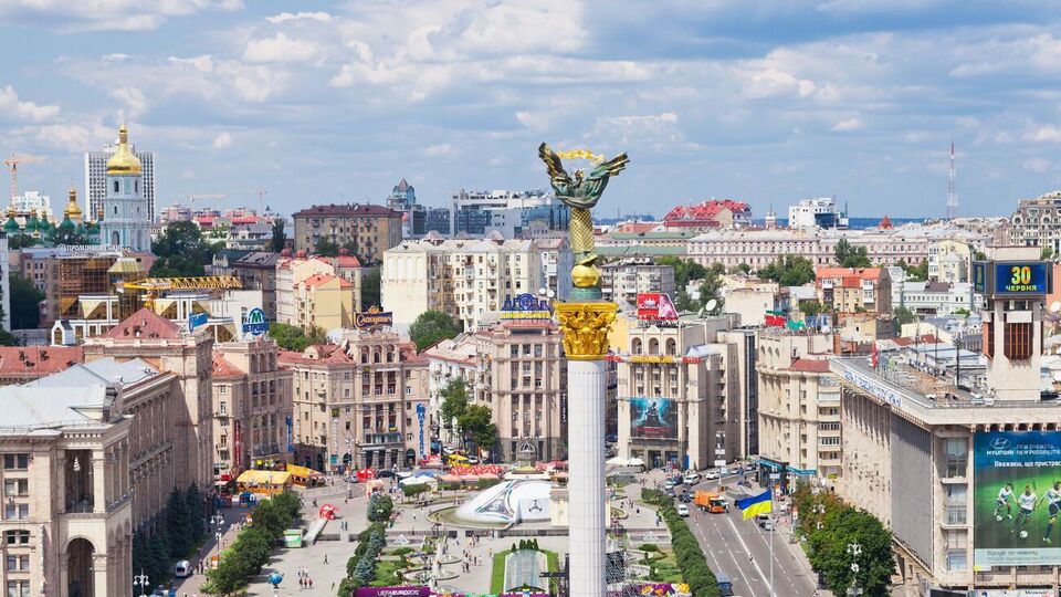 У присвяченому Дню Незалежності України плейлисті можна не лише послухати якісну музику, а й задонатити $24 на підтримку лікарів