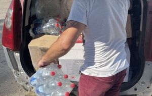 З Кривого Рогу організували підвезення питної води жителям Нововоронцовської громади