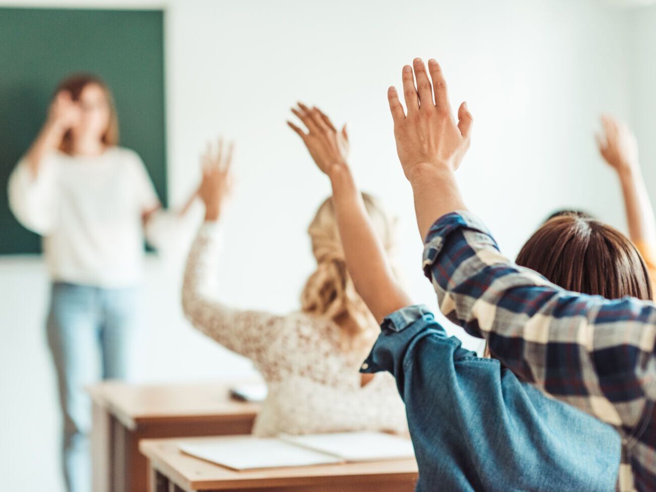 Кухаревская: Старшеклассникам онлайн в каком-то смысле может пойти на пользу &ndash; они смогут потом учиться в разных вузах, и сразу в нескольких