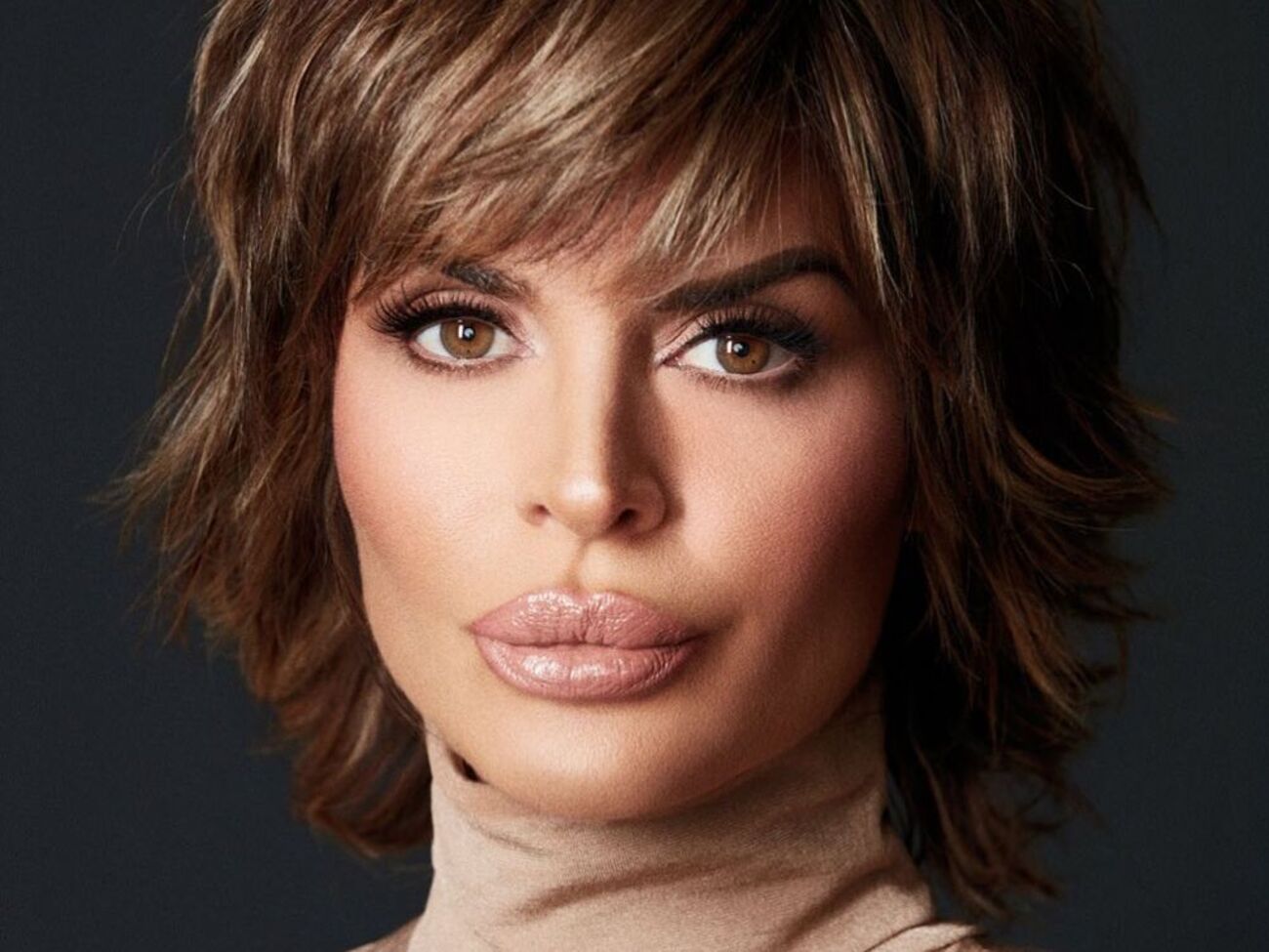 Ліза Рінна стала популярною після ролі Тейлор Макбрайд у серіалі "Район Мелроуз"