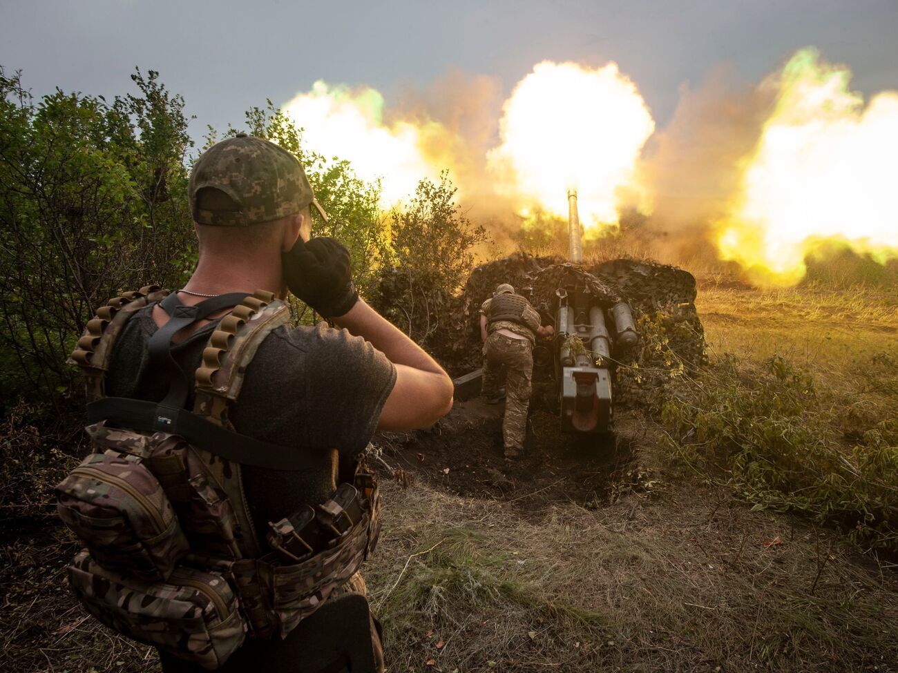 Українські військові відбили кілька ворожих спроб наступу