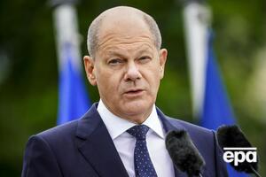 Шольц заявил, что Германия поставляет Украине новейшее вооружение