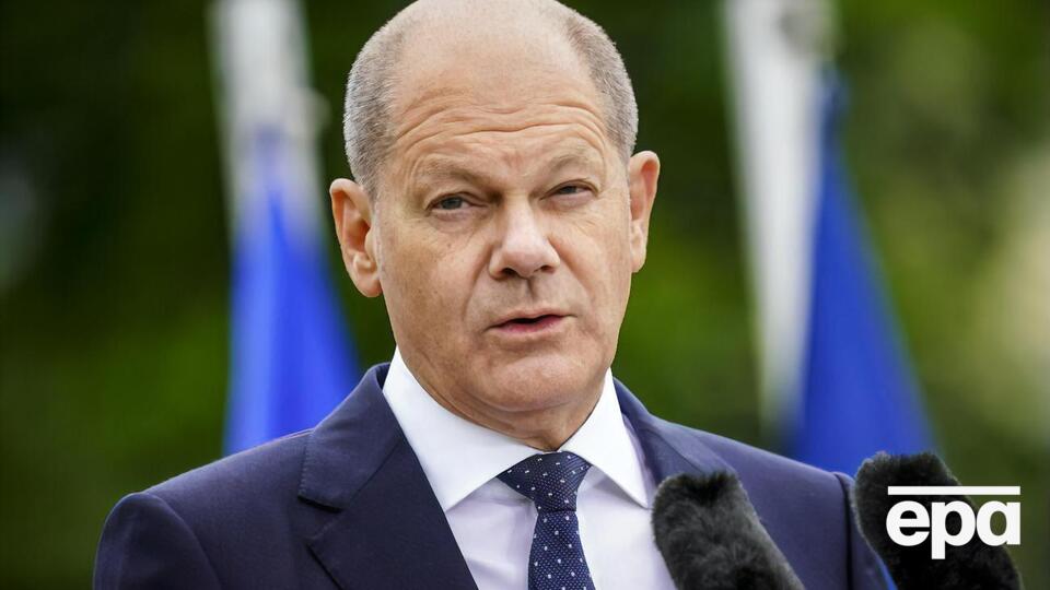 Шольц заявил, что Германия поставляет Украине новейшее вооружение