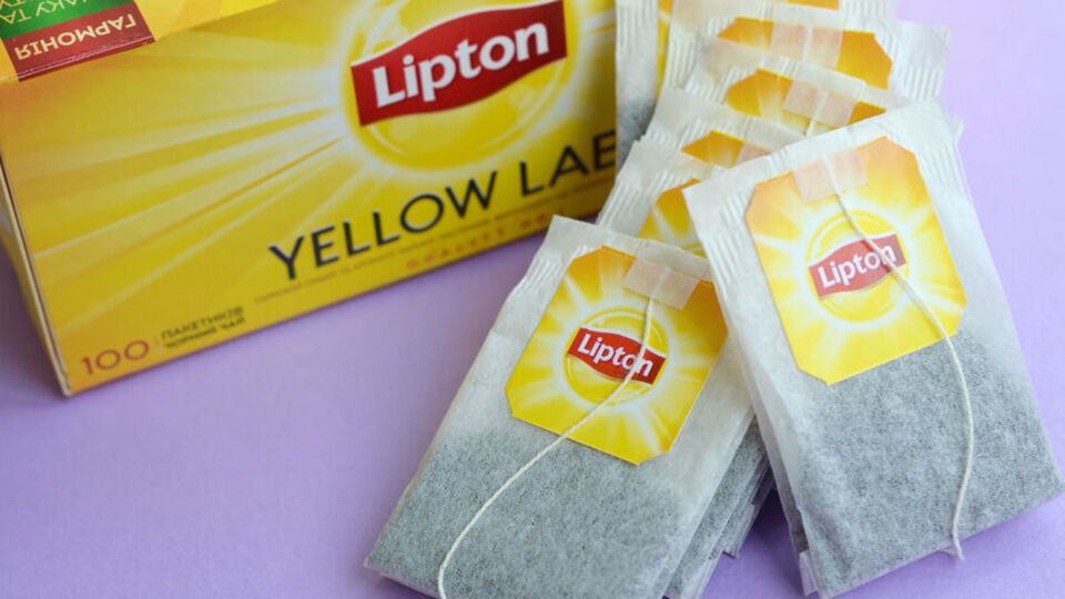 К концу 2022-го в РФ перестанут производить чай Lipton