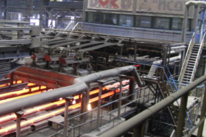 Комбінат і далі працюватиме на мінімально можливому рівні з метою збереження висококваліфікованого та досвідченого робочого колективу, зазначили в компанії