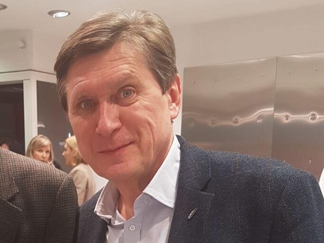 И у Сербии по отношению к Косово, и у Китая по отношению к Тайваню появляется соблазн действовать так же, как Россия, – по праву силы