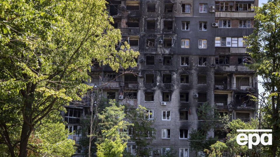 За даними мерії, у Маріуполі залишається 120–130 тис. осіб, понад половина з них – пенсіонери