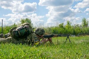 В начале апреля оккупантов изгнали из северных областей Украины, бои продолжаются на востоке и юге страны
