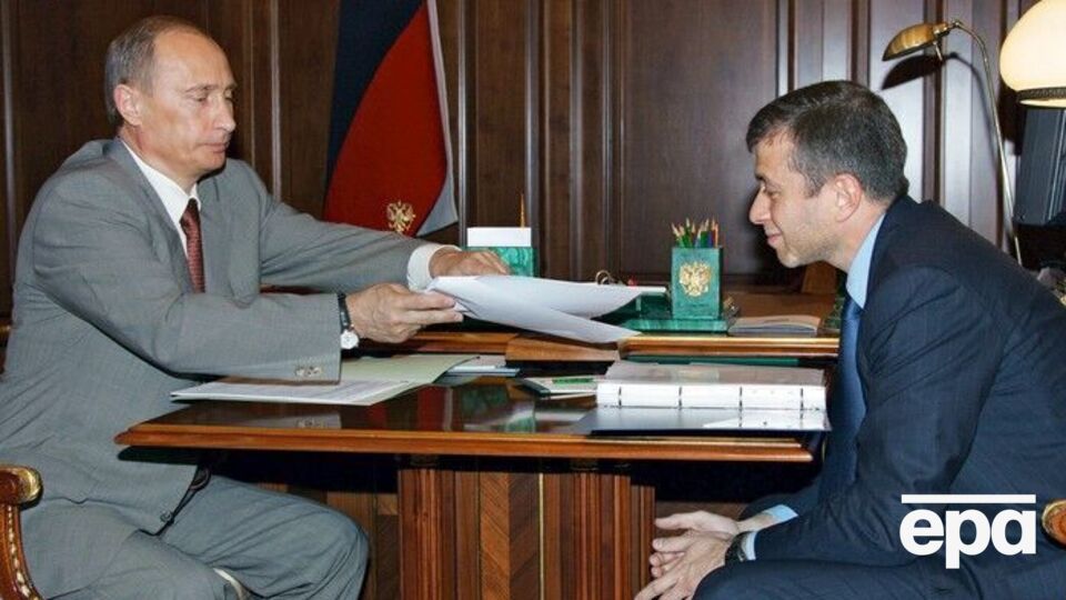 Путин и Абрамович в бытность бизнесмена губернатором Чукотки (2005 год)