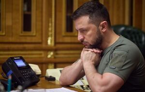 Зеленский попросил Шмыгаля рассмотреть вопрос о возможности легализации в Украине зарегистрированного гражданского партнерства