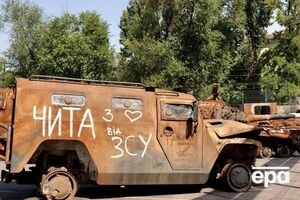 Украинские военные продолжают уничтожать технику оккупантов