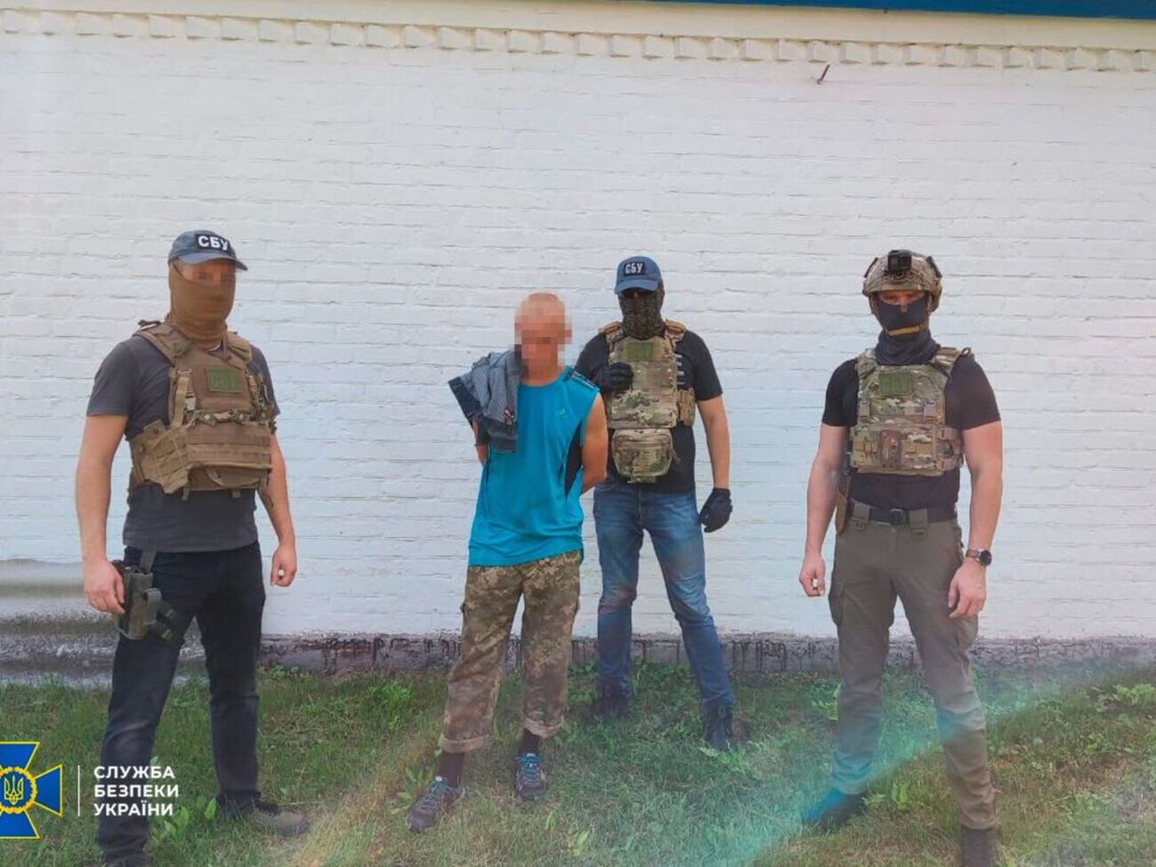 Задержанные мужчины арестованы