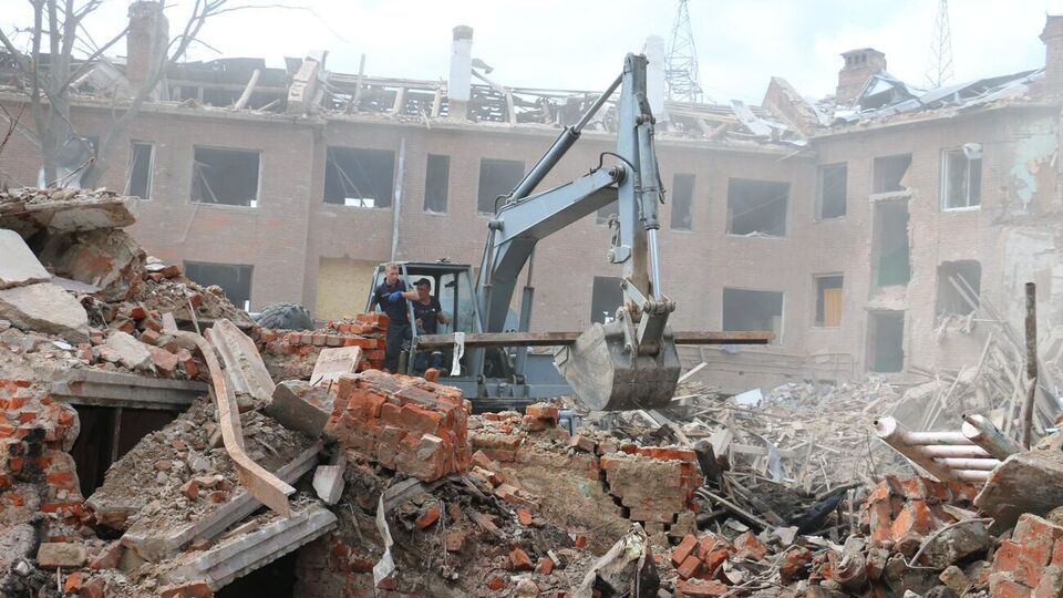 У гуртожитку, по якому було завдано ракетного удару, жило приблизно 30 осіб