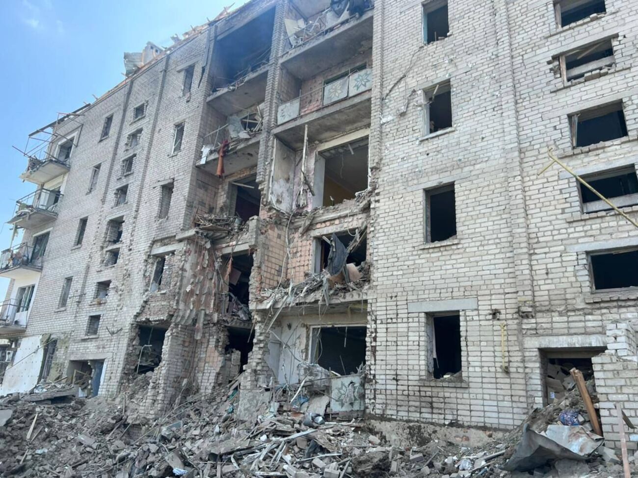 Окупанти обстріляли Вознесенськ удень 20 серпня