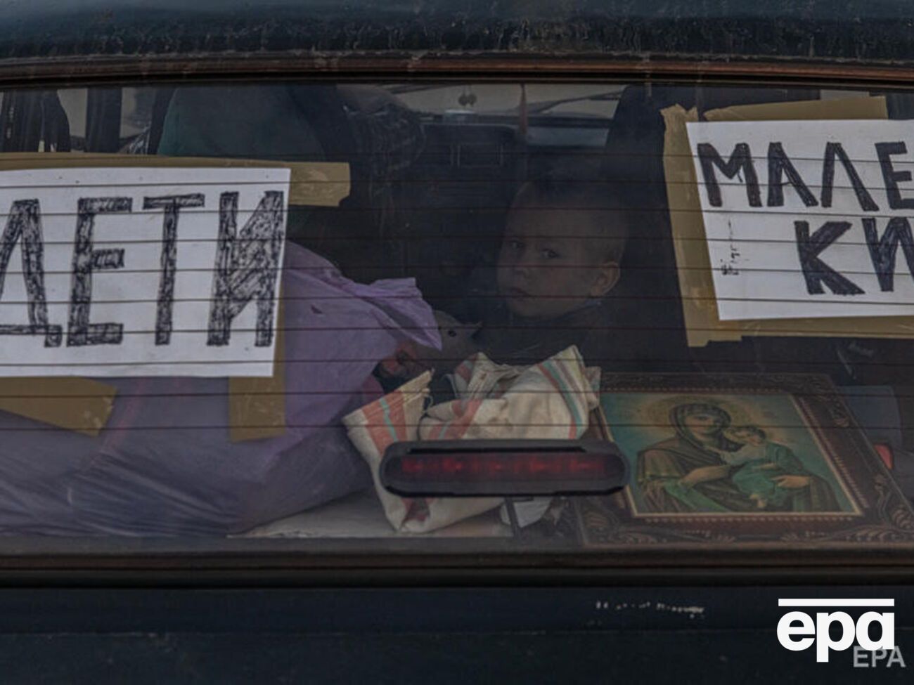 Окупанти у Запоріжжі не пропускають евакуаційних колон по кілька днів