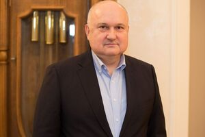 На початку серпня в мережі з'явилися повідомлення про нібито провадження за підозрою в держзраді щодо Смешка