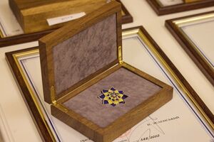 Награда "Национальная легенда Украины" была основана в 2021 году. Но теперь, отметил президент, ее смысл изменился