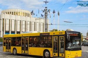 Наземный общественный транспорт будет курсировать с 6.00 до 21.00